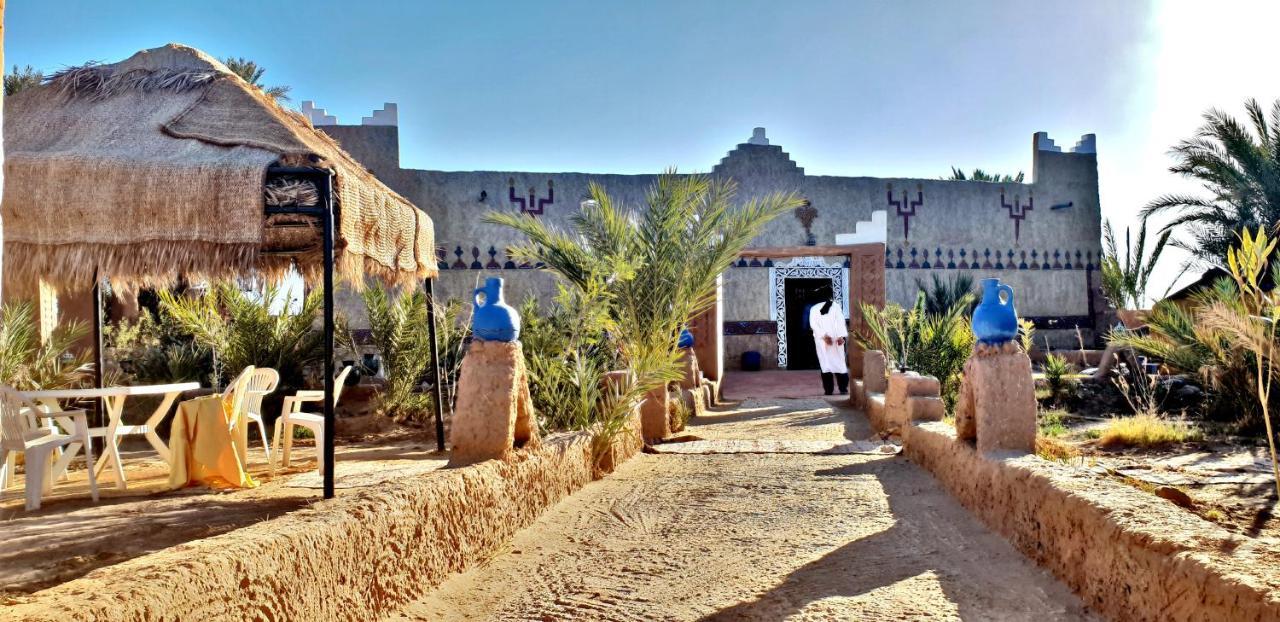 Kasbah Les Alizes Du Desert M'Hamid Esterno foto