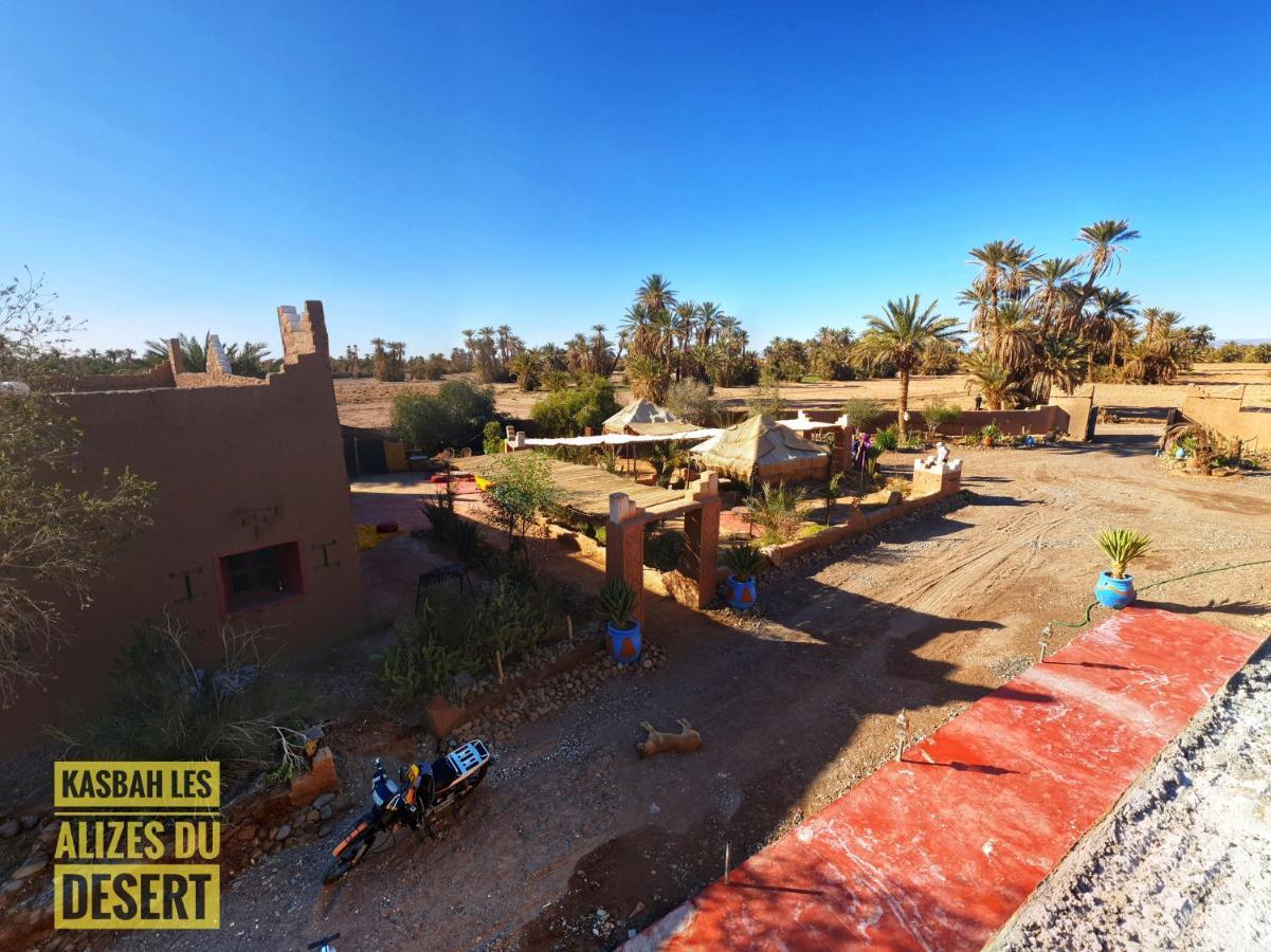Kasbah Les Alizes Du Desert M'Hamid Esterno foto