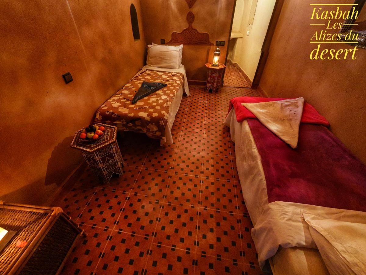 Kasbah Les Alizes Du Desert M'Hamid Esterno foto
